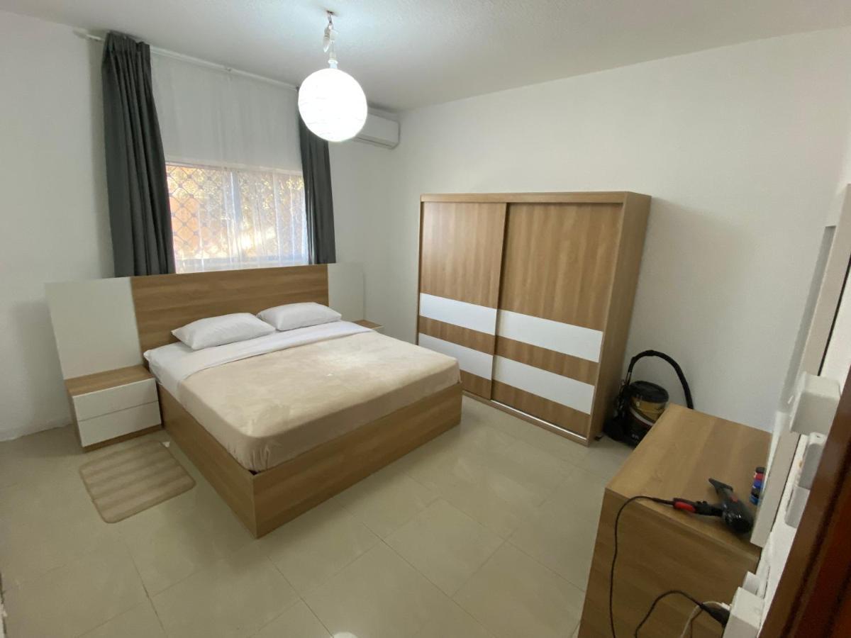 Apartamento Horses House Karak Exterior foto
